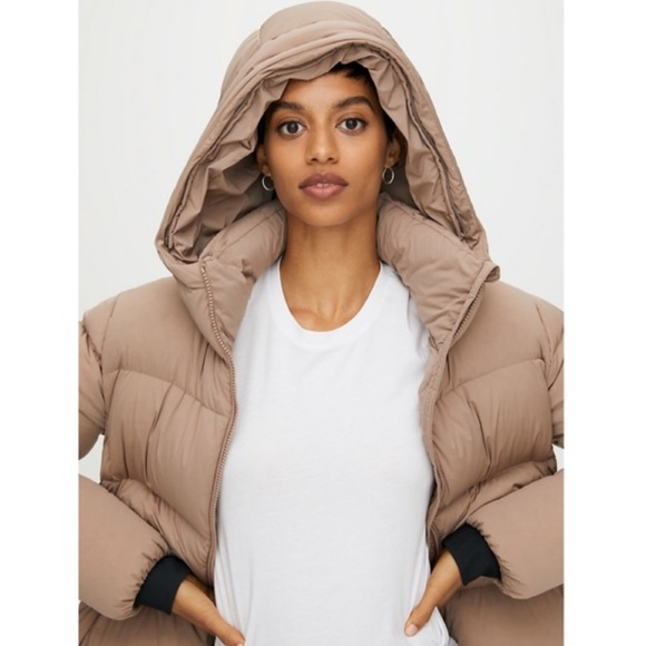 Aritzia Park City Mid Puffer Clay - Picture 2 of 8